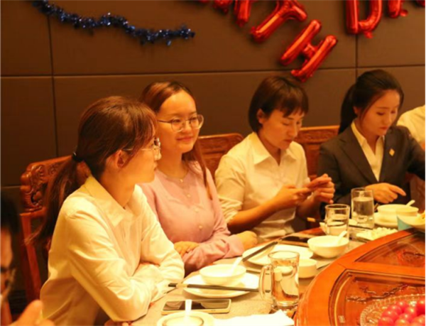 生日会(1)45.png